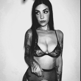 Naima vega OFICIAL