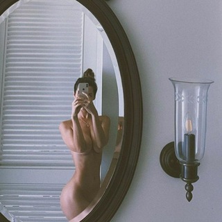 Woman’s body aesthetics