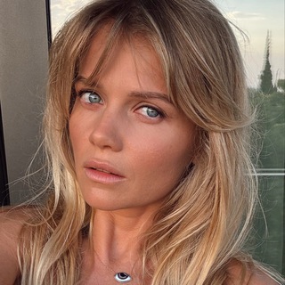 Masha Ivakova ✔